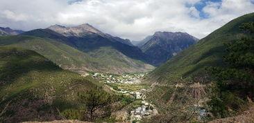 甘孜阿坝吃瓜,探寻藏地美食的“吃瓜”之旅
