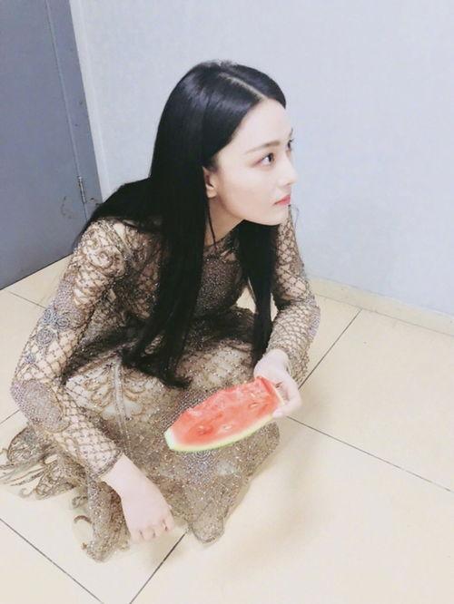 李静怡吃瓜,揭秘娱乐圈幕后故事